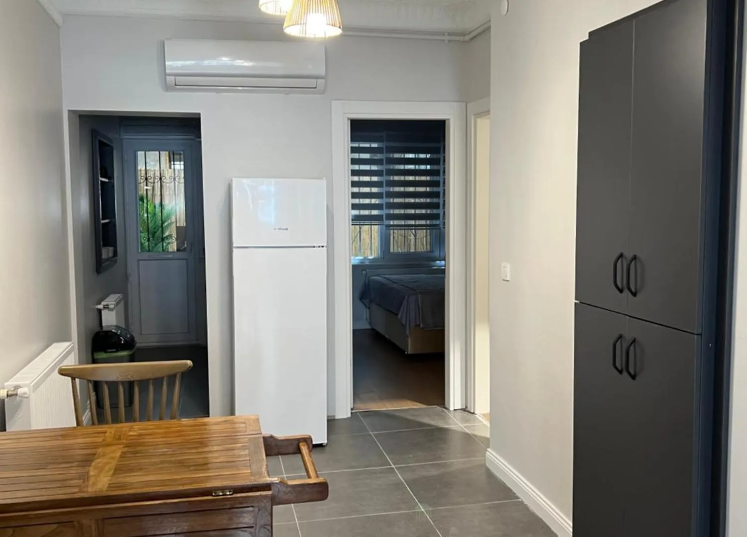 Comfy 1-Bedroom With A Terrace Rental In Kadikoey Istanbulská provincie 0*,